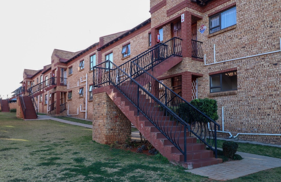 2 Bedroom Property for Sale in Doringkruin North West